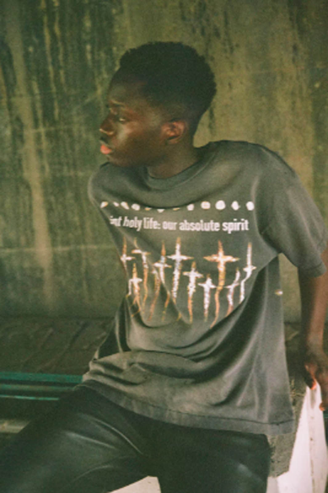 SAINT Mxxxxxx × FORSOMEONE、コラボアイテム発売 | HIGHSNOBIETY.JP 