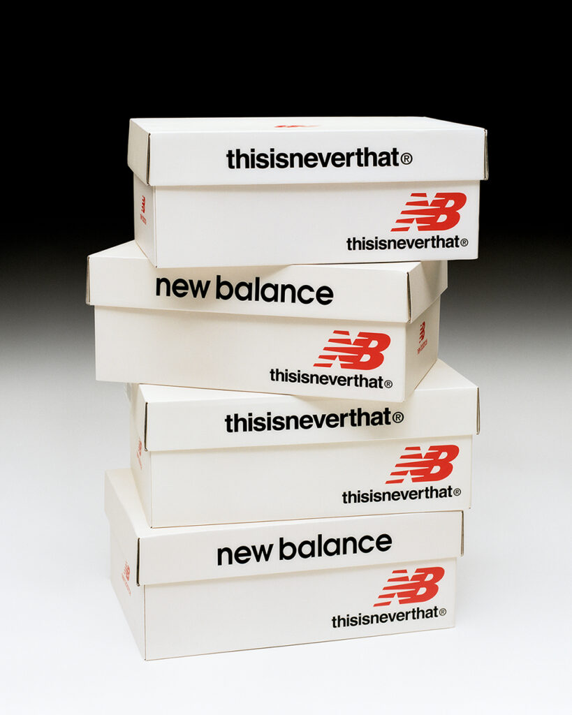 thisisneverthat × New Balance、コラボスニーカー「550」発売