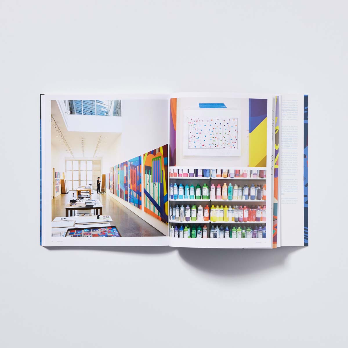 UNIQLO × KAWS、UTコレクションと新作アートブック発売 | HIGHSNOBIETY 