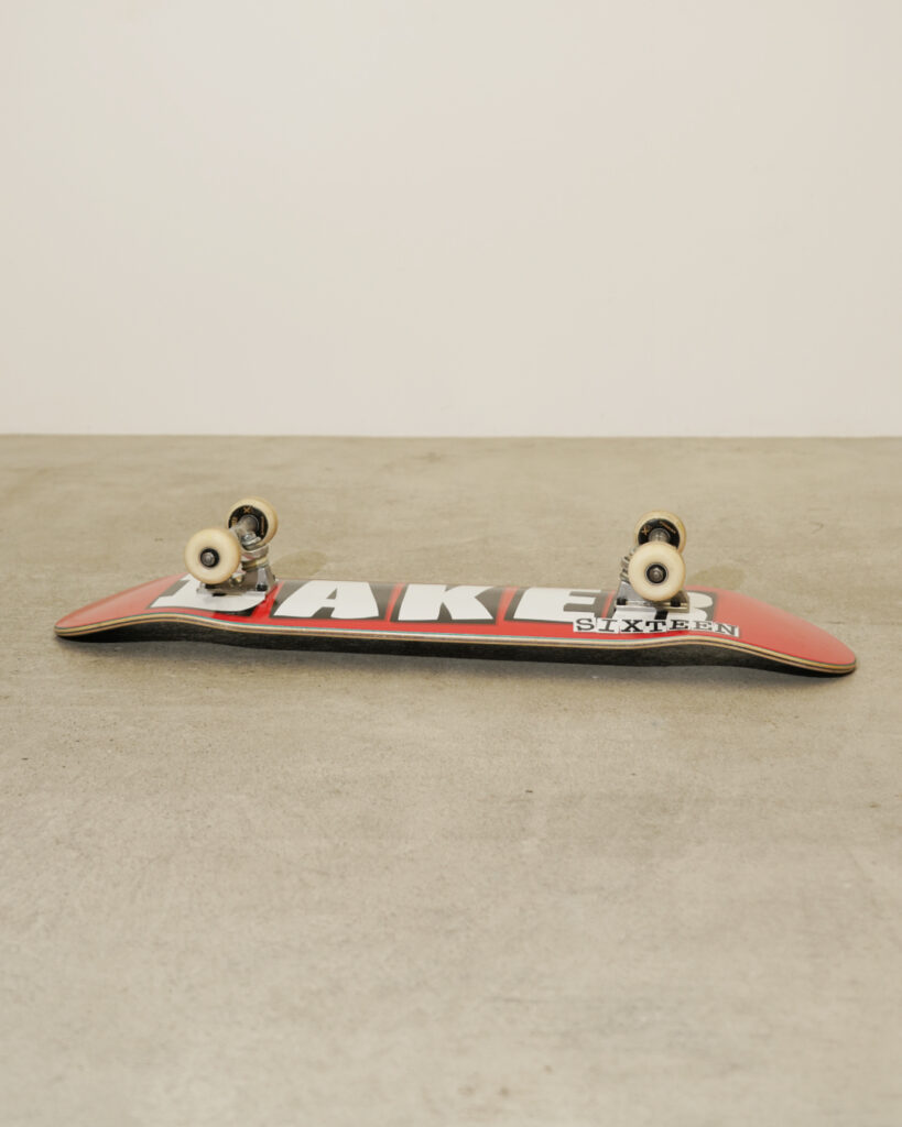 andre saraivaスケートボードデッキ レッド　アンドレ andre saraivaスケートボードデッキ レッド アンドレ andre