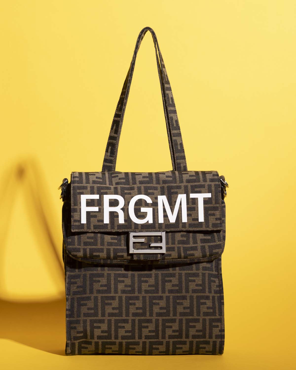 FENDI × FRGMT、ポケモンコラボバッグ発売 | HIGHSNOBIETY.JP（ハイス 