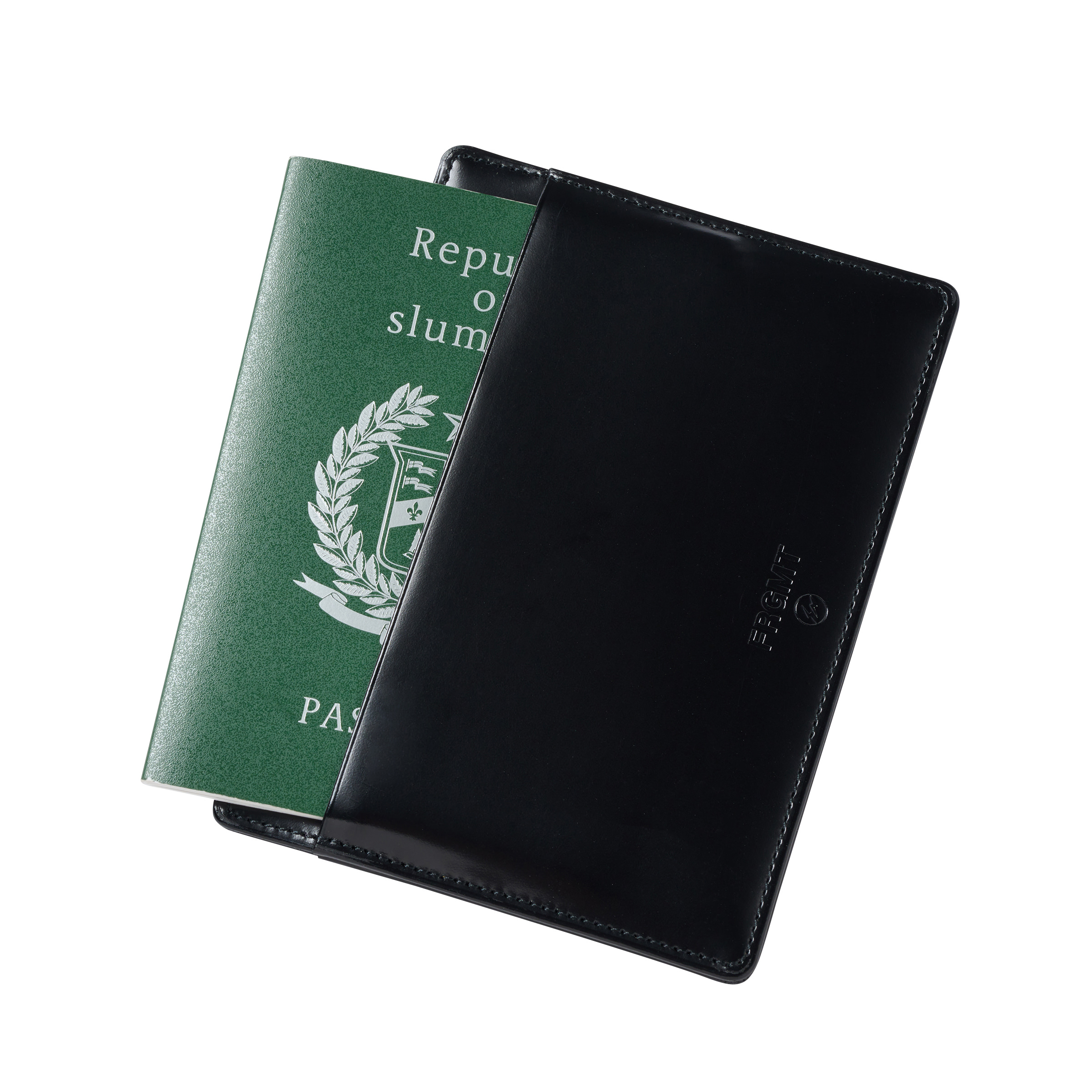 fragment design × RAMIDUS、2023年ホリデーアイテムからパスポート 