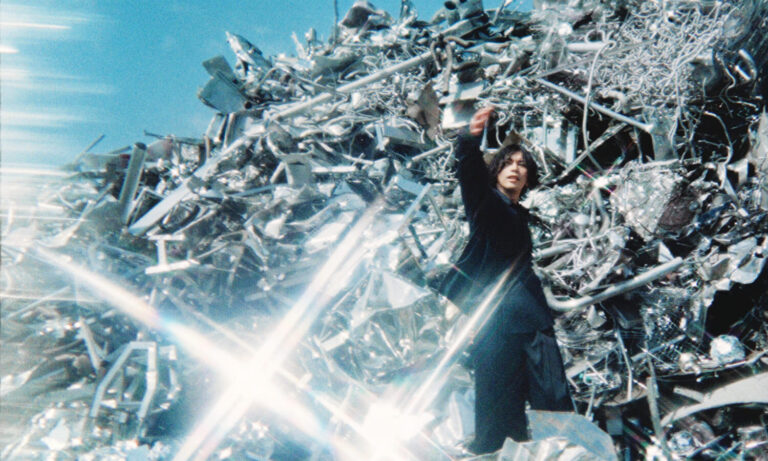 美品⭐︎希少 米津玄師 2020 TOUR HYPE セットアップ Lベロア 美品⭐︎希少 米津玄師 2020 TOUR HYPE セットアップ Lベロア 美