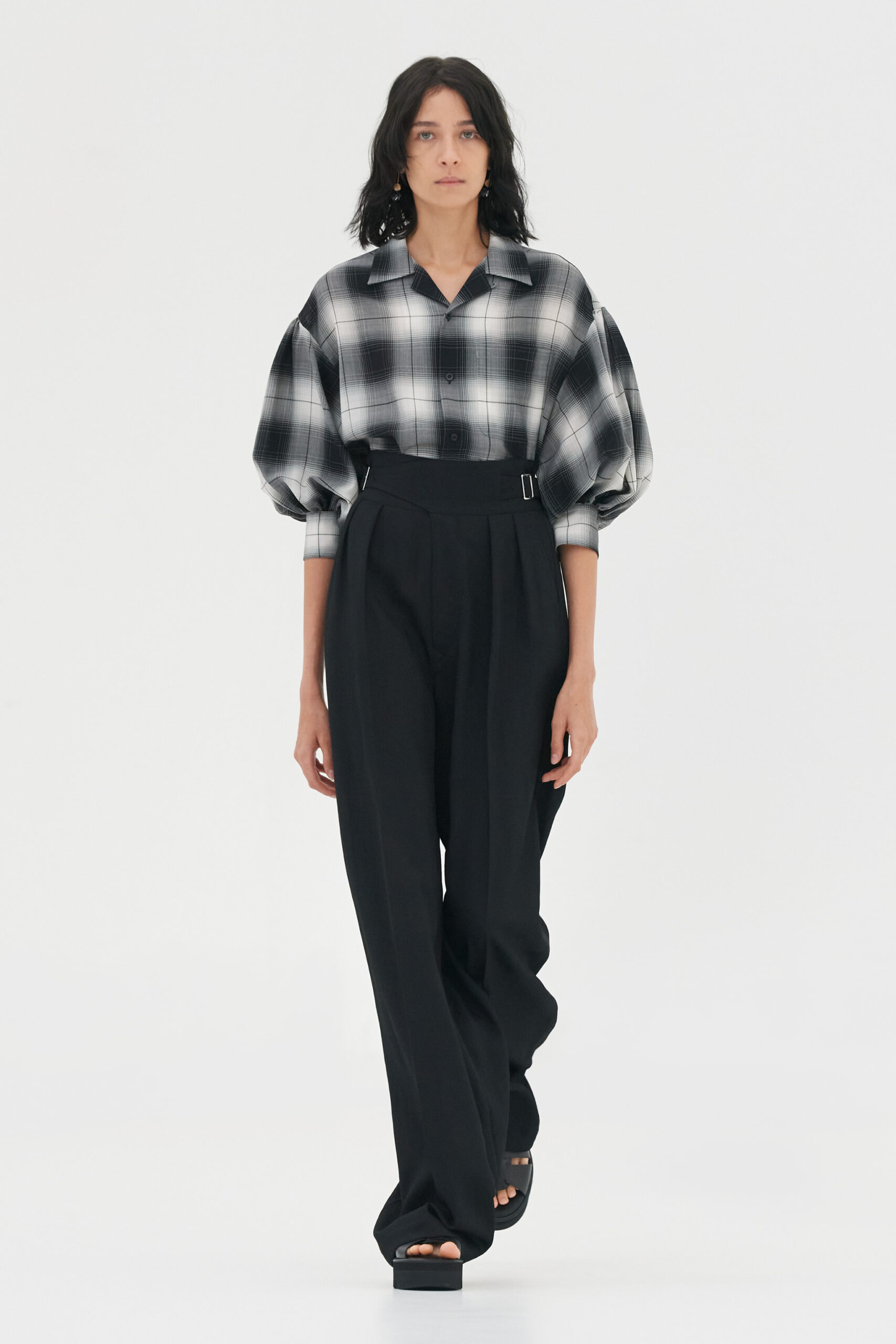 HYKE 2025年春夏コレクション