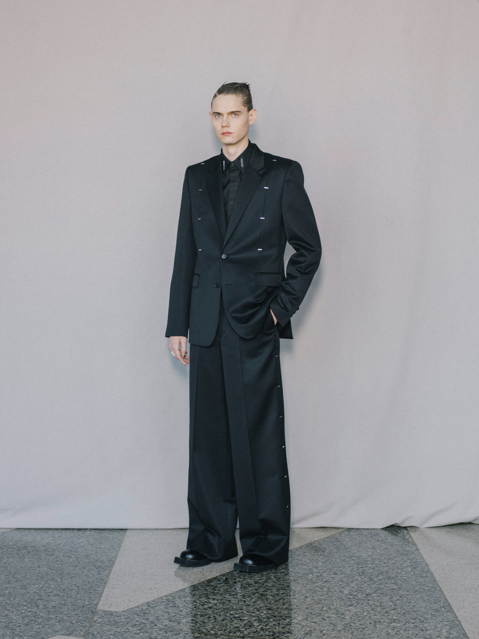 JOHN LAWRENCE SULLIVAN、テイラードスーツにフォーカスしたイベント開催