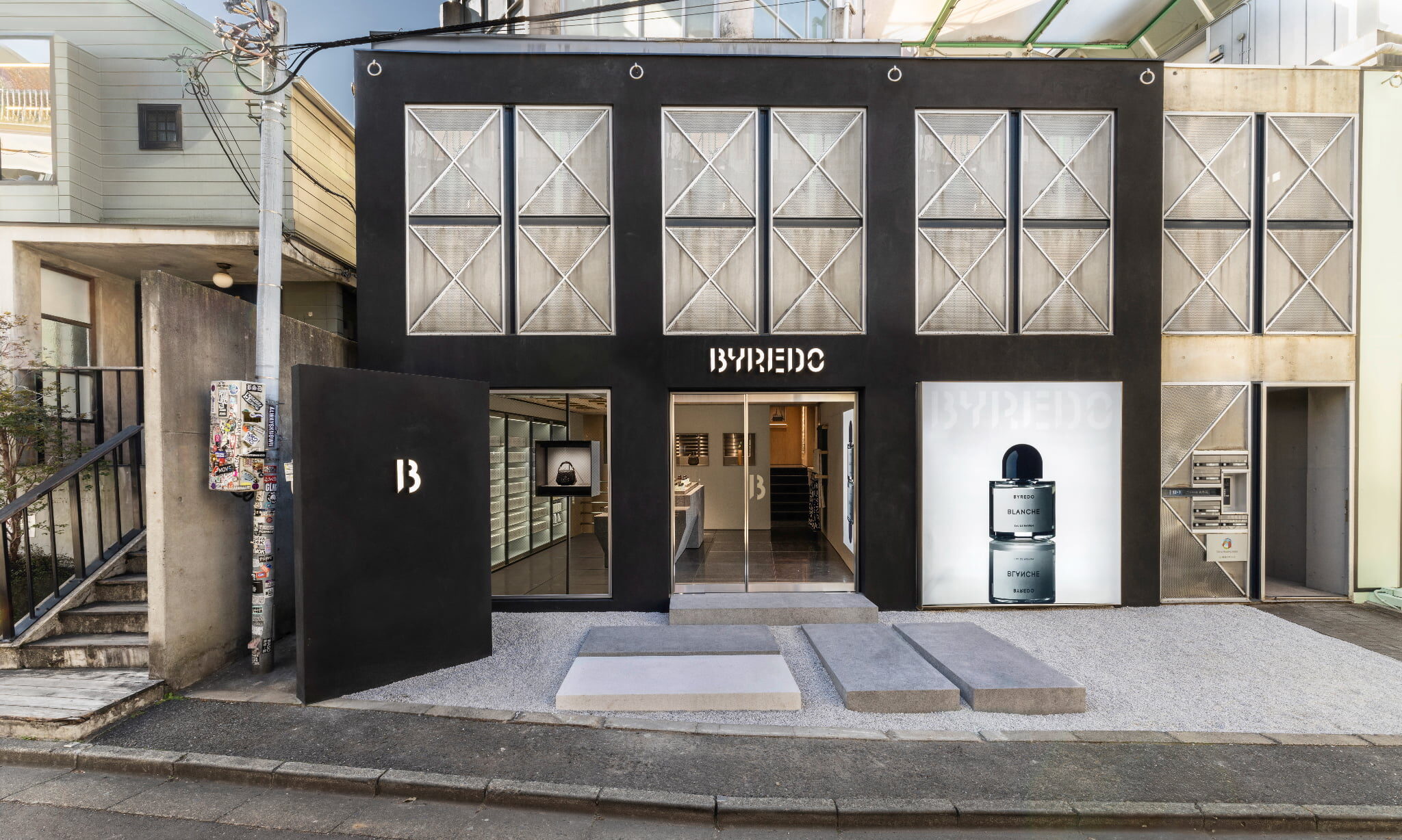 BYREDO、東京・表参道に初の旗艦店をオープン