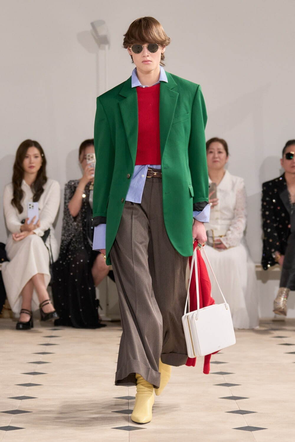 正規品【新品電池】CELINE PARIS/動作品 人気モデル スモセコ 正規品【新品電池】CELINE PARIS/動作品 人気モデル スモセコ