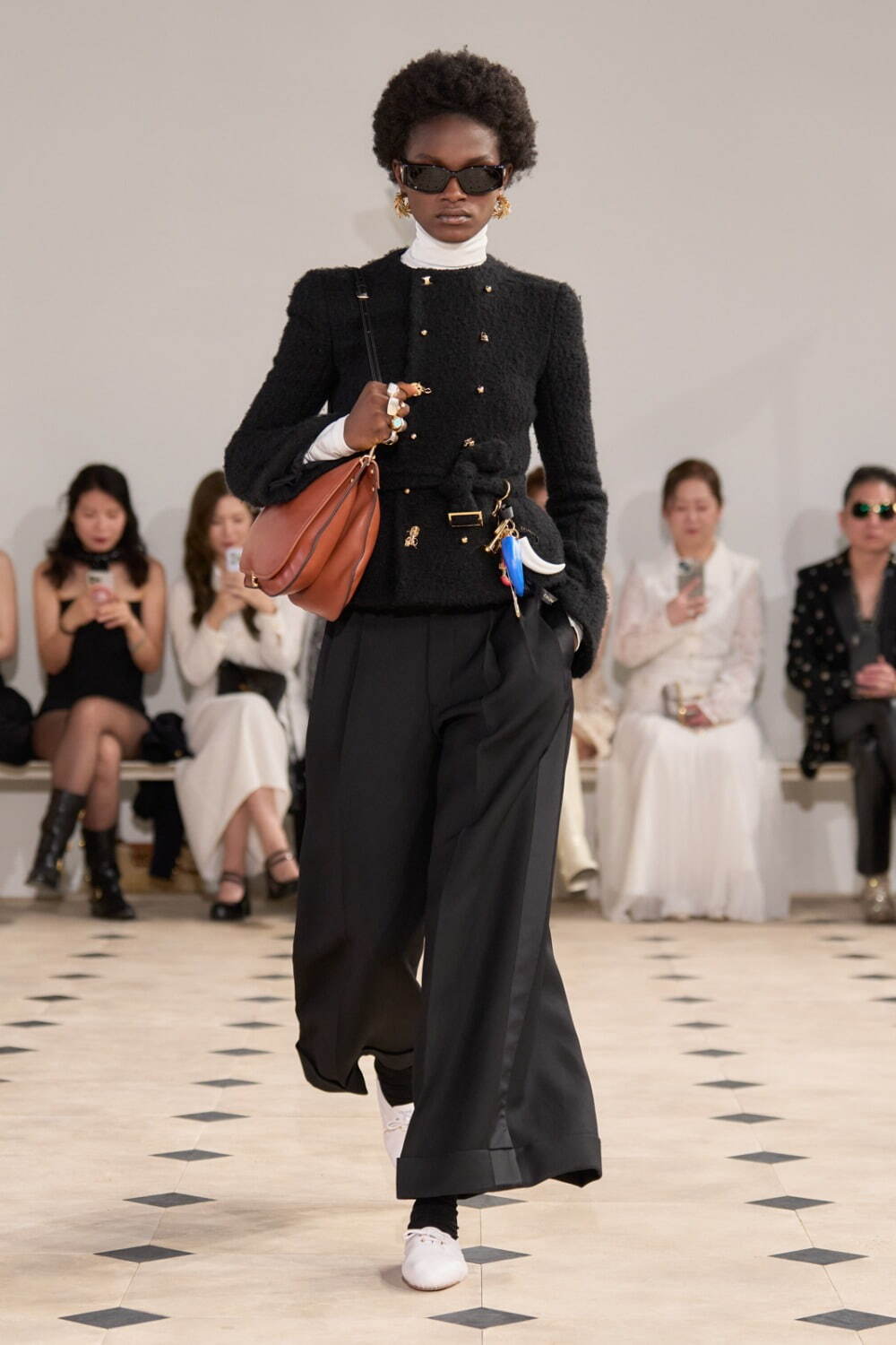 CELINE HOMME、サーフをテーマにしたサマーカプセルコレクション