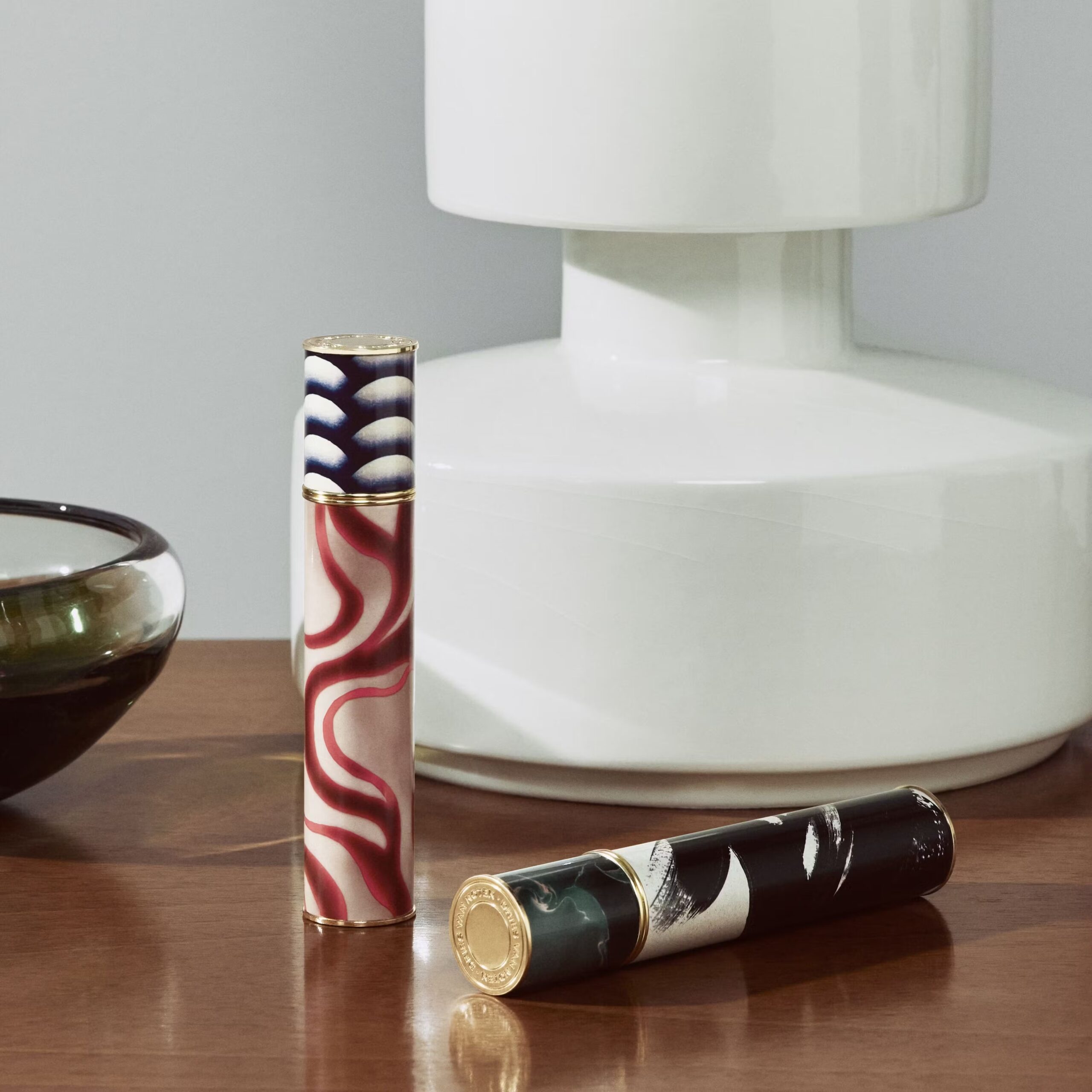 旅支度はDRIES VAN NOTENの香水セットで