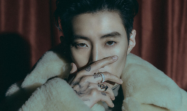 【表紙解禁】JAY PARK、揺らし続ける