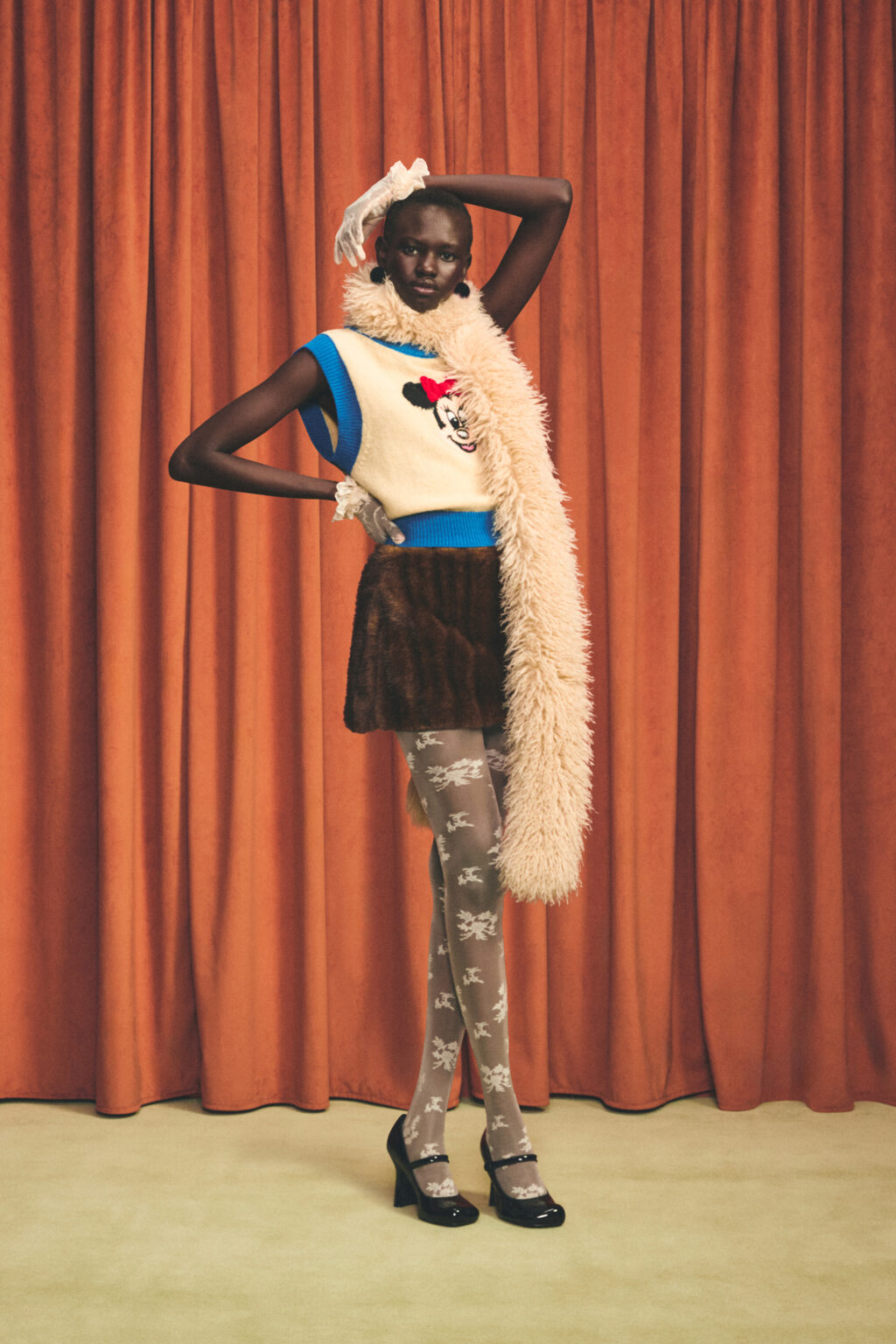 コラボ⭐︎ZARA ポプリンシャツ パッド入りネック ハリーランバート ディズニー コラボ⭐︎ZARA ポプリンシャツ パッド入りネック ハリー