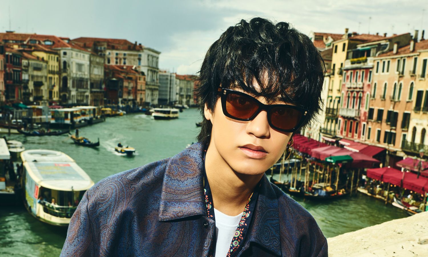 ETRO、2025年秋冬コレクション「A Journey to Venice with Kaito」公開。グローバルブランドアンバサダー・髙橋海人を起用