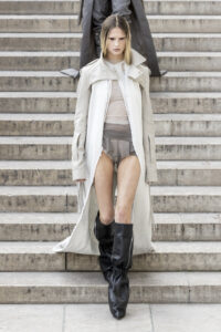 FREITAG - FREITAG：スマホ用ネックポーチ L FREITAG、スマホ用ネックポーチ発売 | HIGHSNOBIETY.JP（ハイス