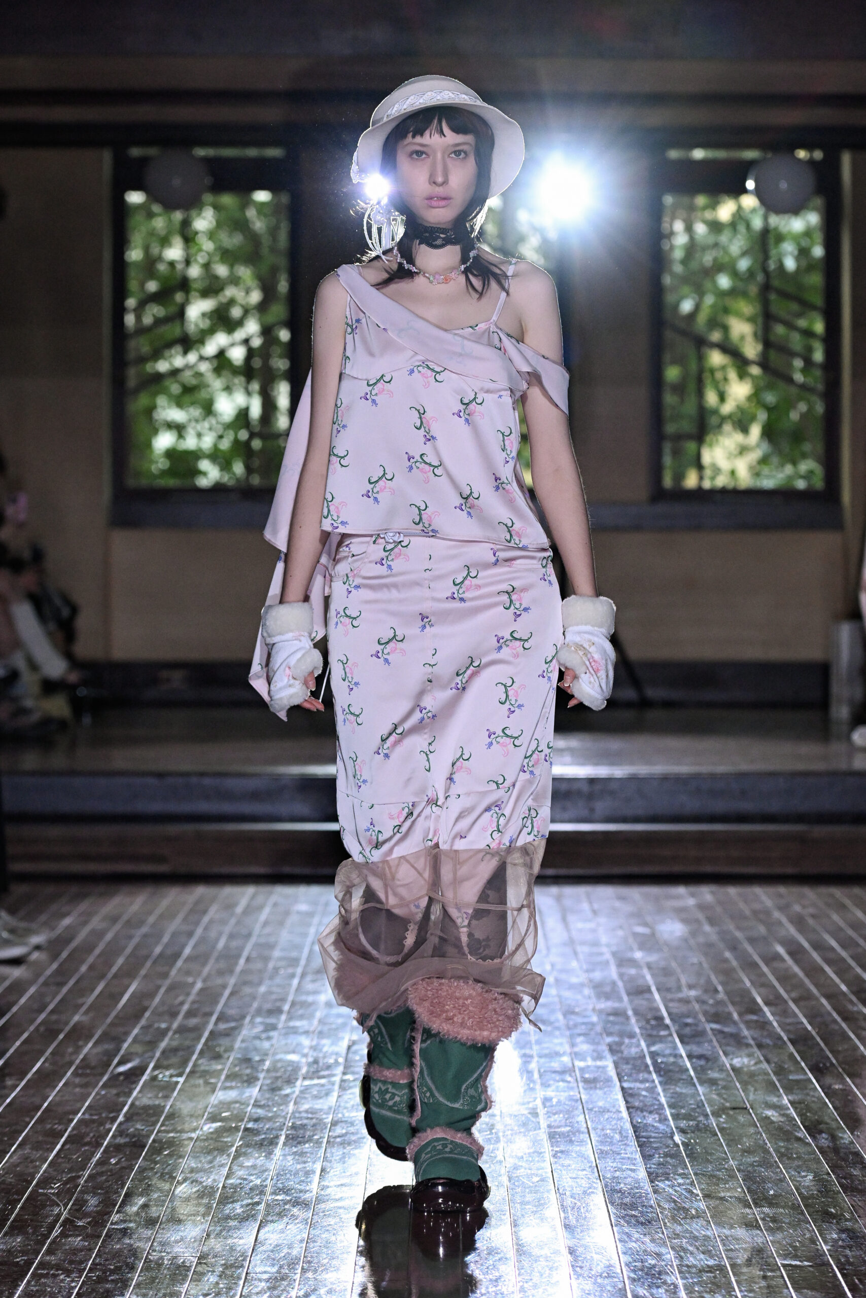 YUEQI QI 2026年秋冬コレクション