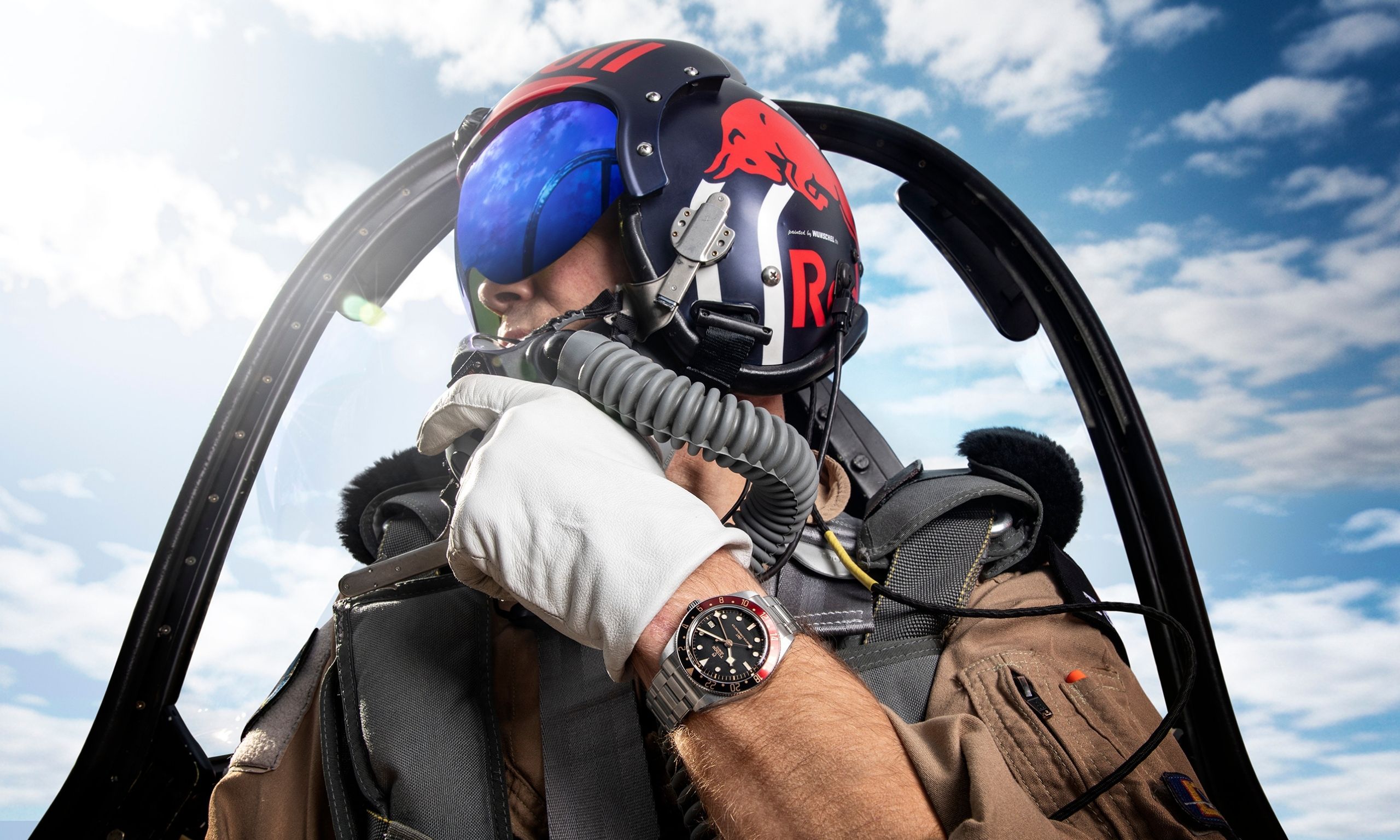 TUDOR、「フライング・ブルズ」とパートナーシップ開始。挑戦の舞台を空へと拡大